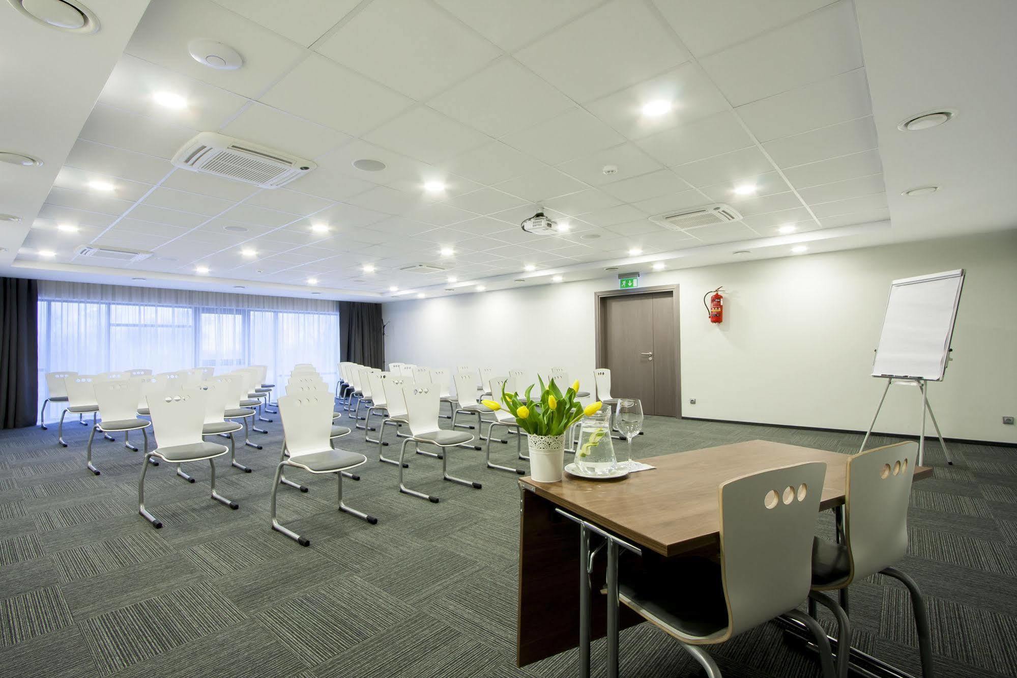 Ibis Styles Hotel 3*